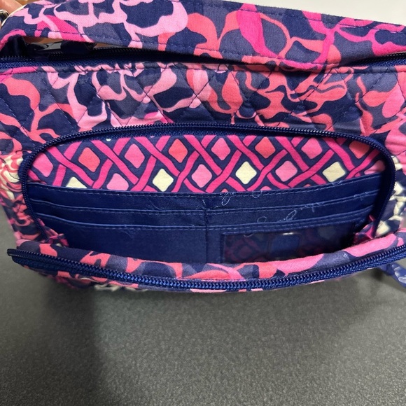 Vera Bradley Crossbody Purse - Picture 3 of 9